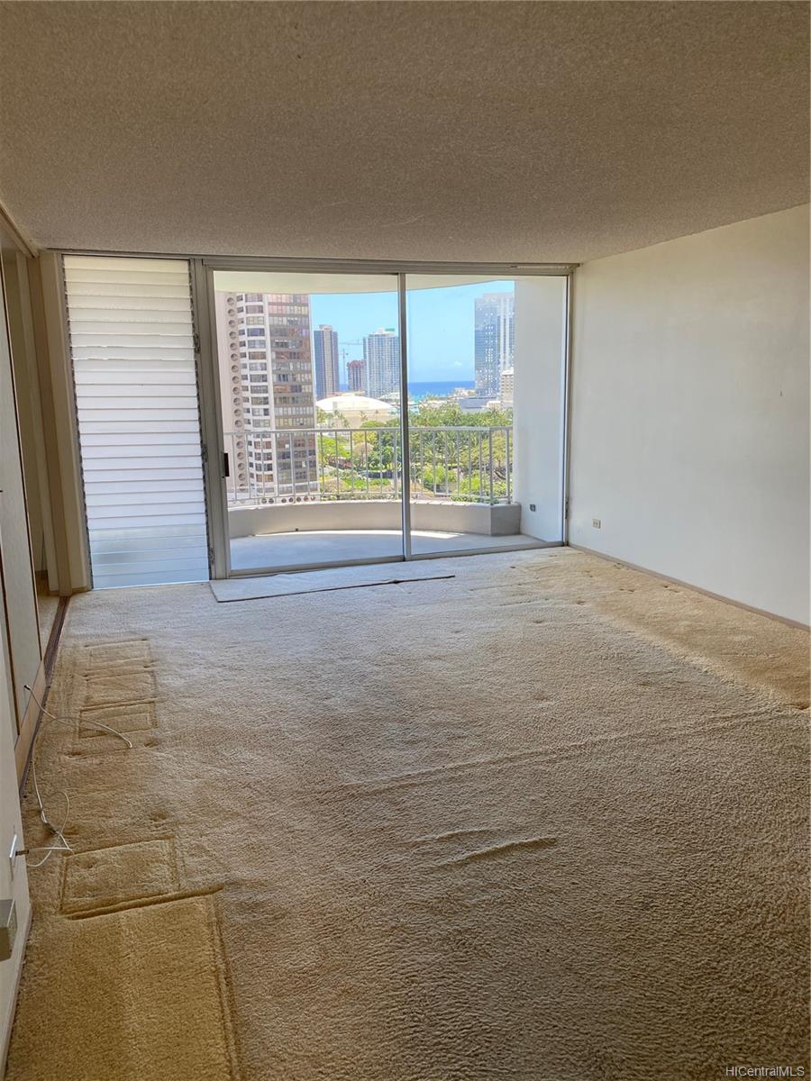 1018 Lunalilo Street #902, Honolulu, HI 96822