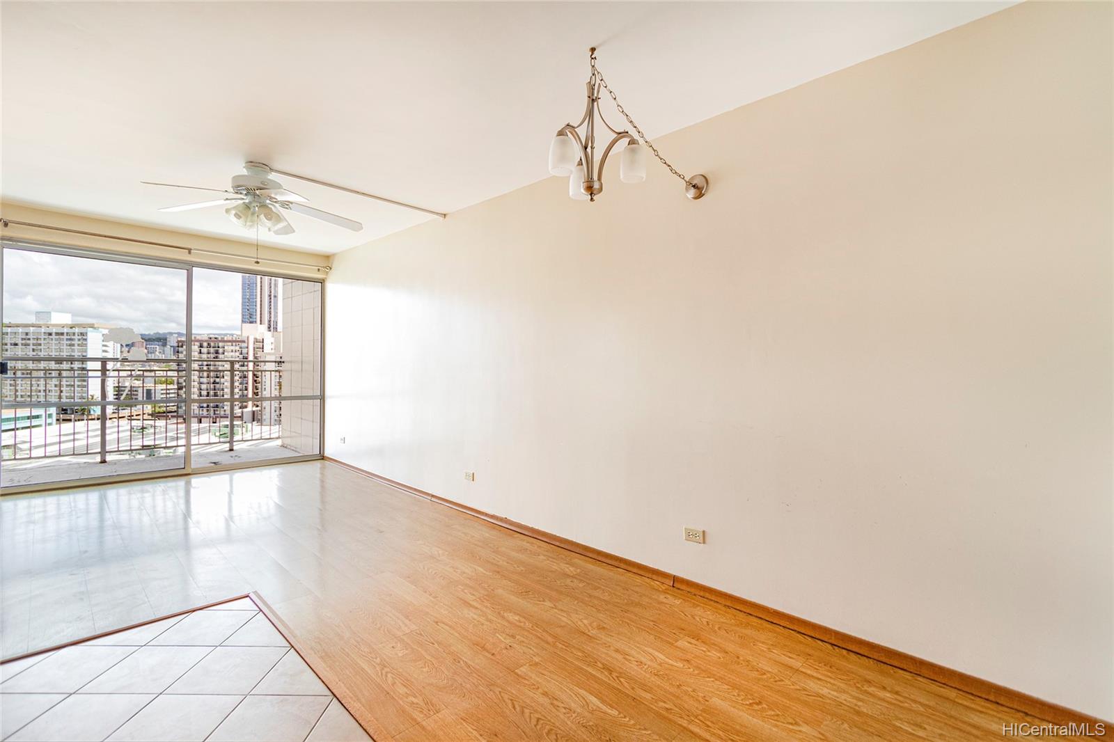 1655 Makaloa Street #1203, Honolulu, HI 96814