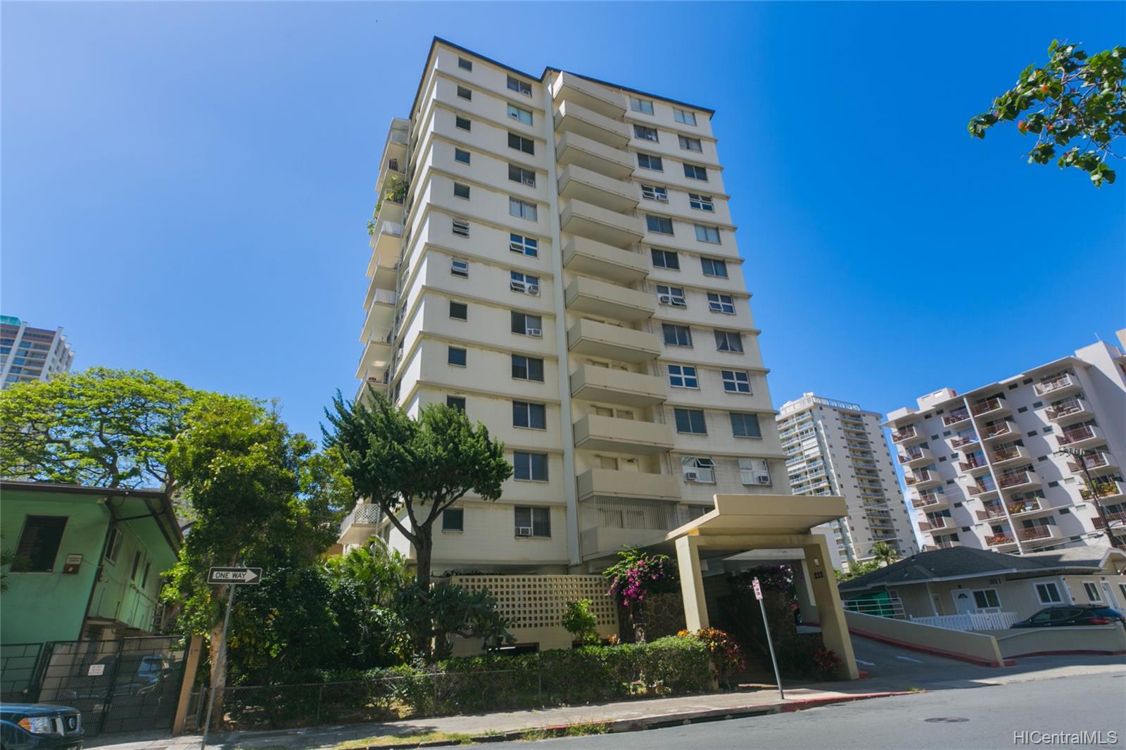 222 Liliuokalani Avenue #1203, Honolulu, HI 96815