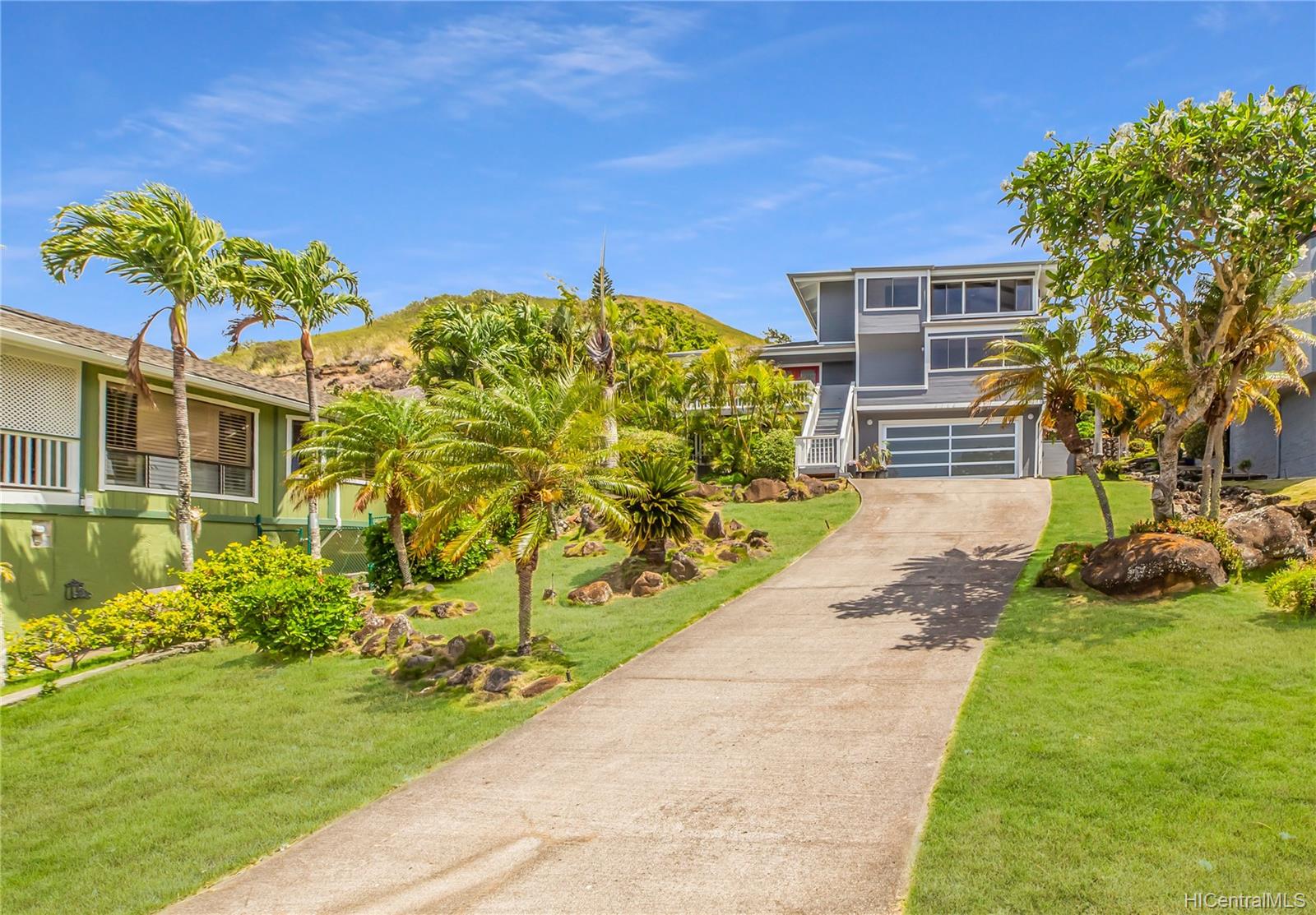 1168 Kaluanui Road Honolulu, HI 96825