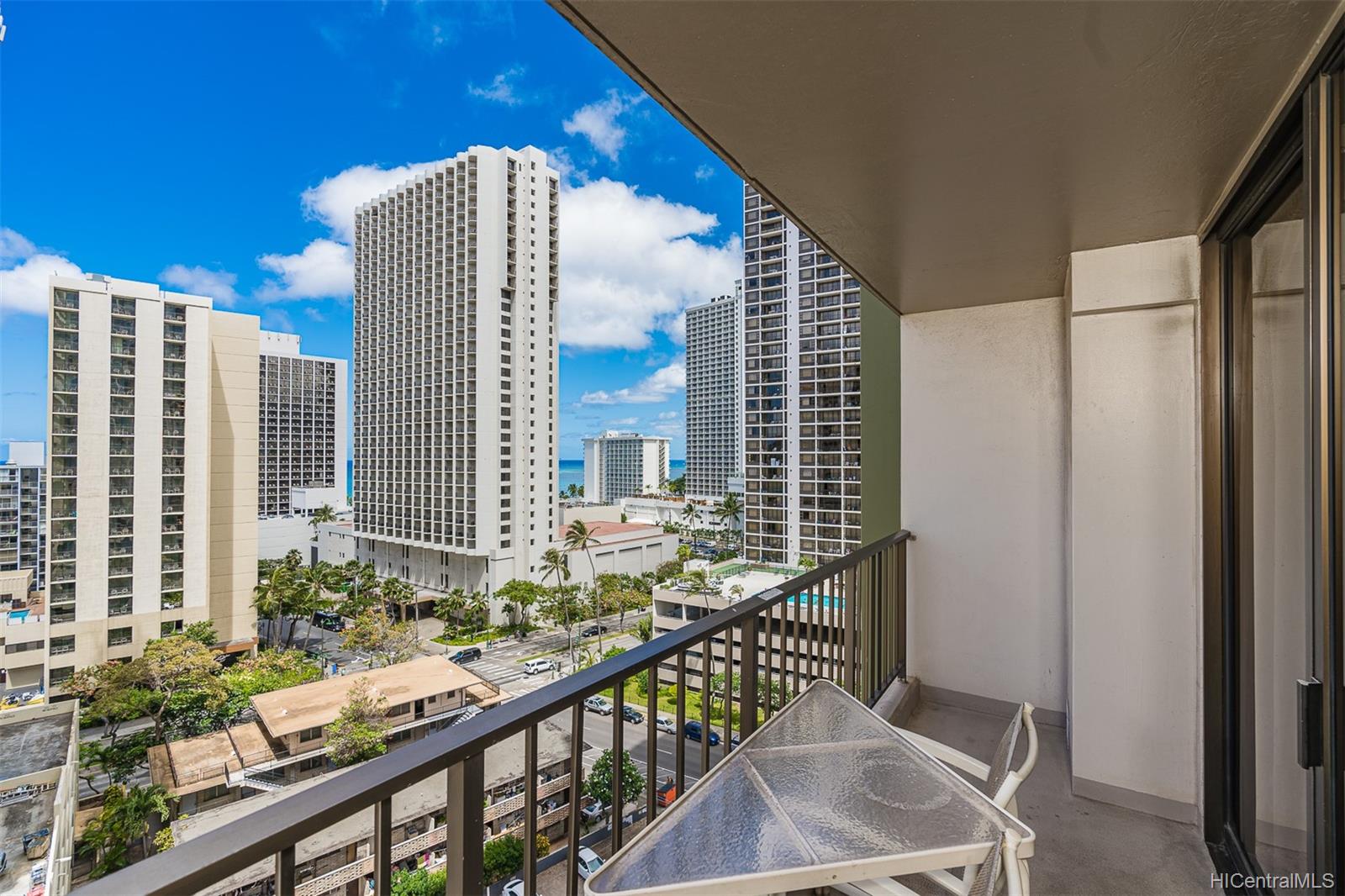 229 Paoakalani Avenue #1410, Honolulu, HI 96815