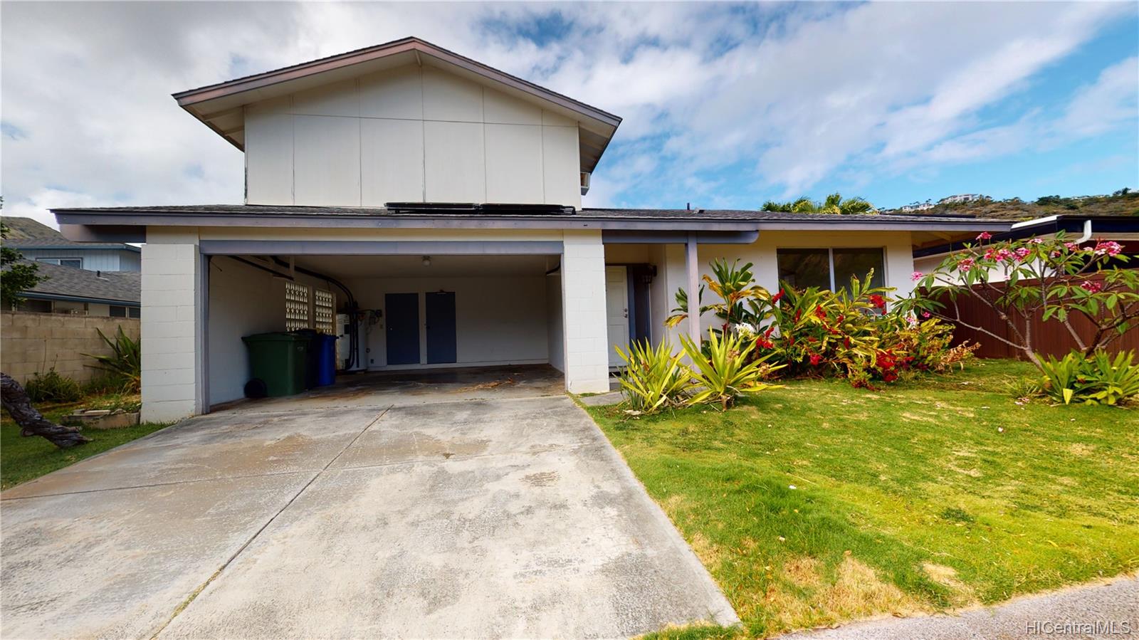 7212 Kipu Place Honolulu, HI 96825