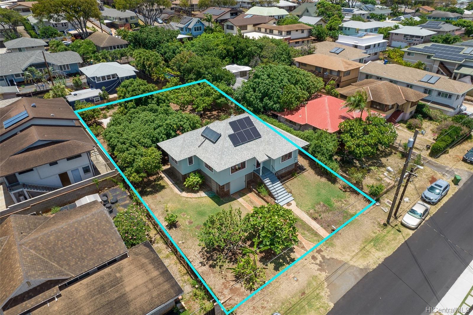 912 17th Avenue Honolulu, HI 96816