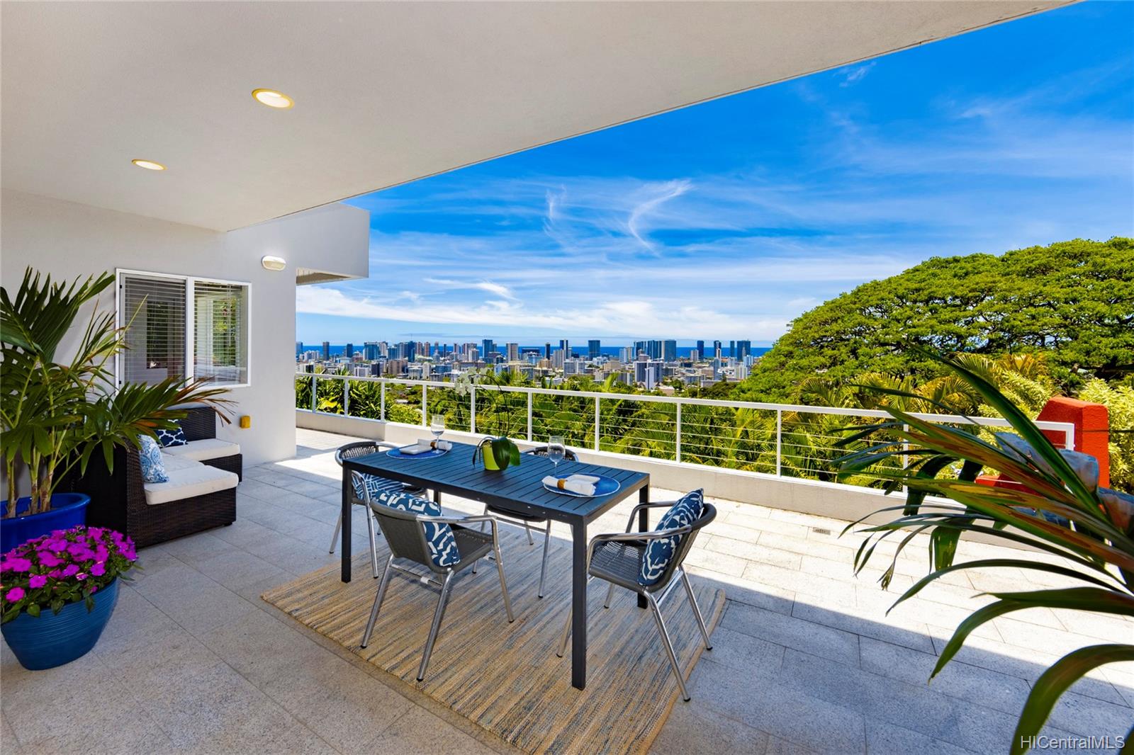 2182 Round Top Drive Honolulu, HI 96822