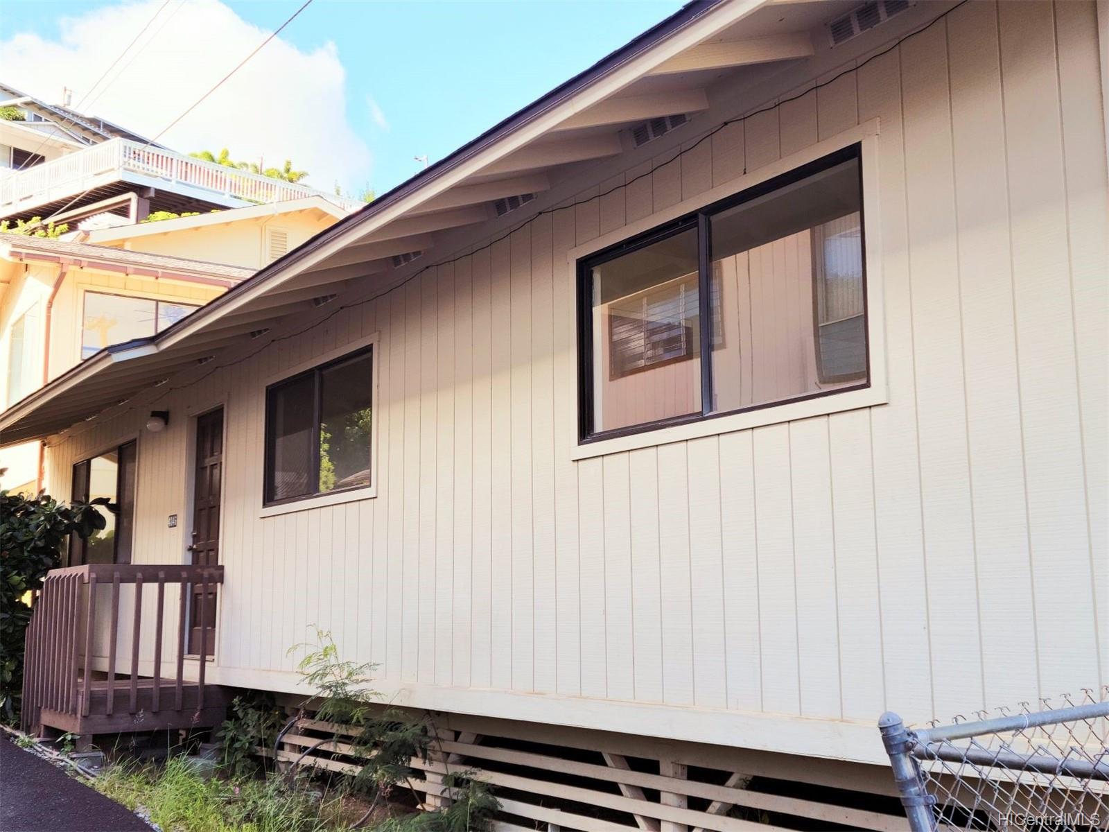 4046 Keanu Street Honolulu, HI 96816