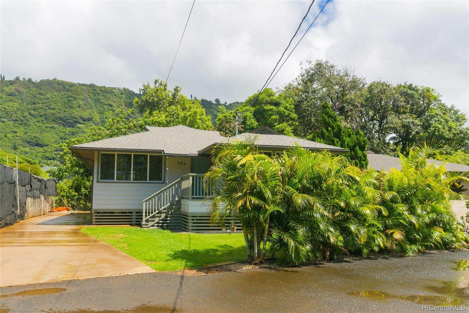 3156 East Manoa Road Honolulu, HI 96822