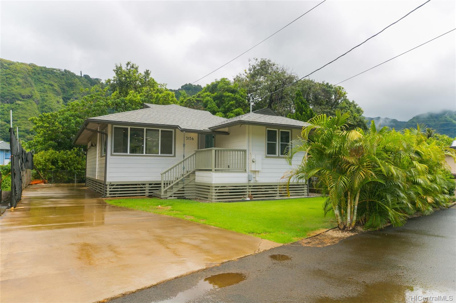 3156 East Manoa Road Honolulu, HI 96822