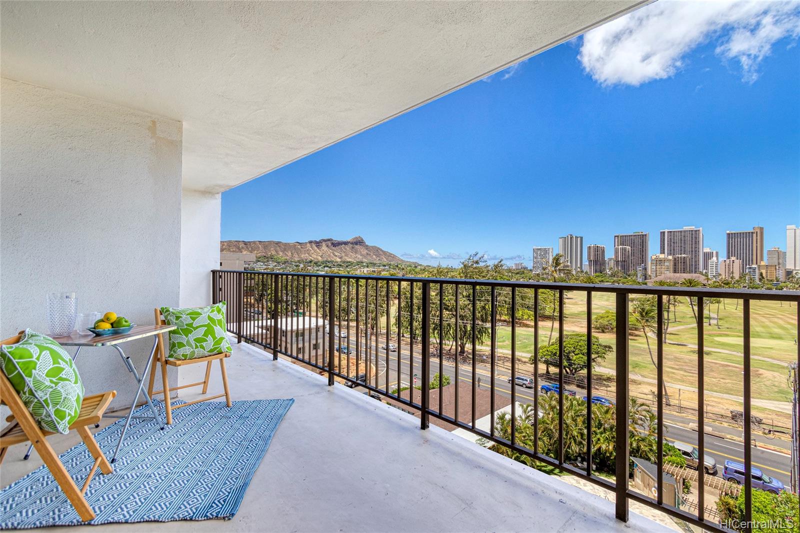 2916 Date Street #7F, Honolulu, HI 96816