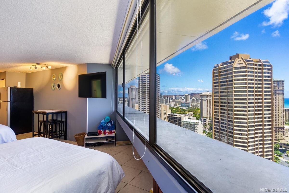 1700 Ala Moana Boulevard #3403, Honolulu, HI 96815