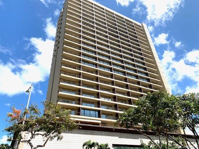 440 Olohana Street #2112, Honolulu, HI 96815