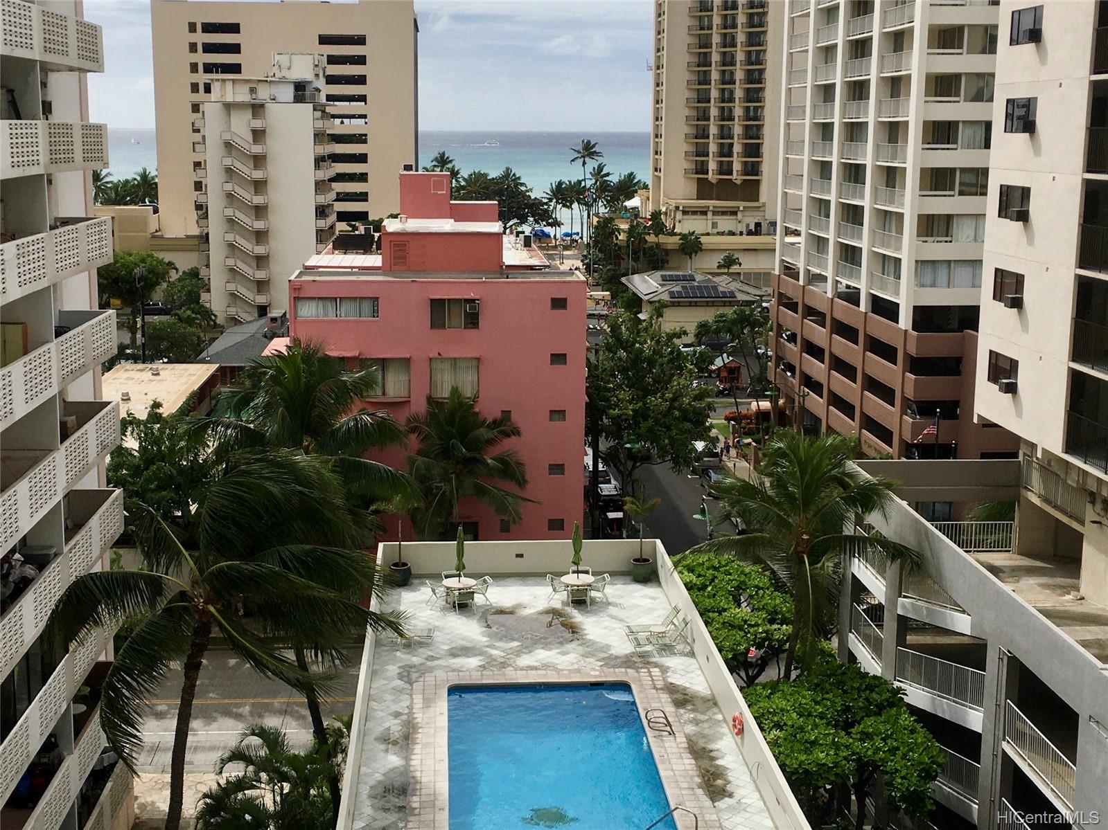 2440 Kuhio Avenue #807, Honolulu, HI 96815