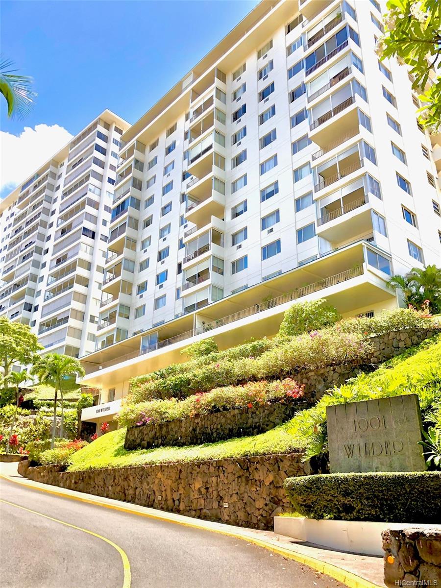 1001 Wilder Avenue #504, Honolulu, HI 96822