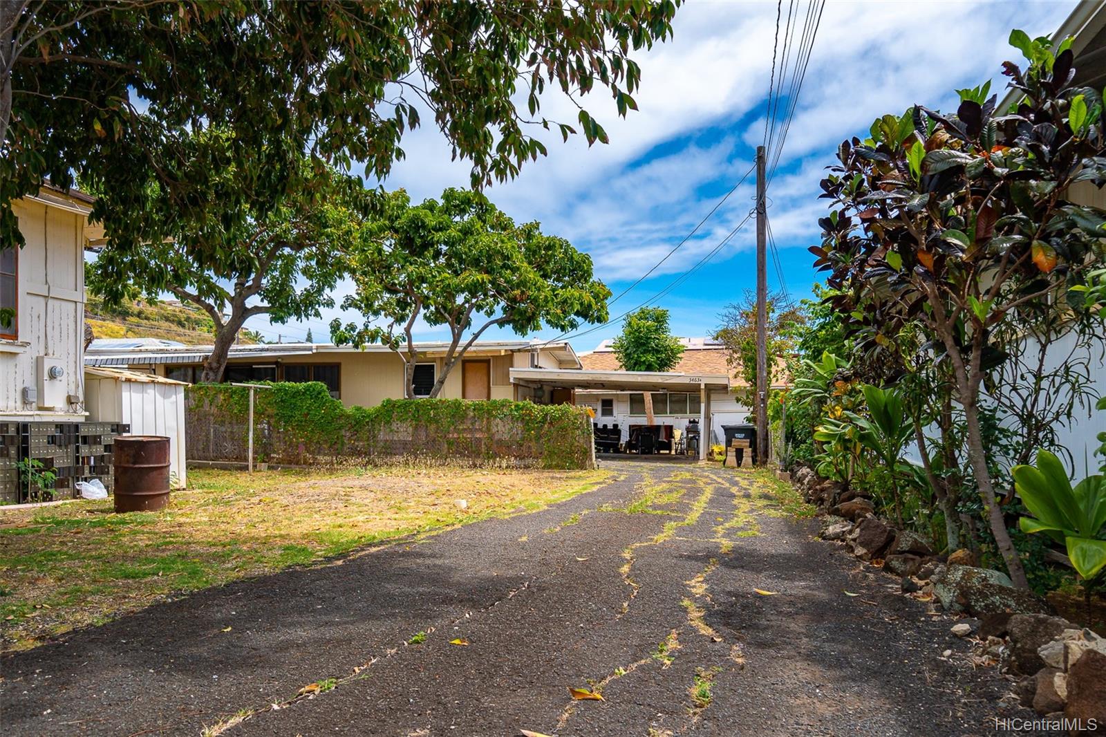 3463A Maluhia Street #A, Honolulu, HI 96816