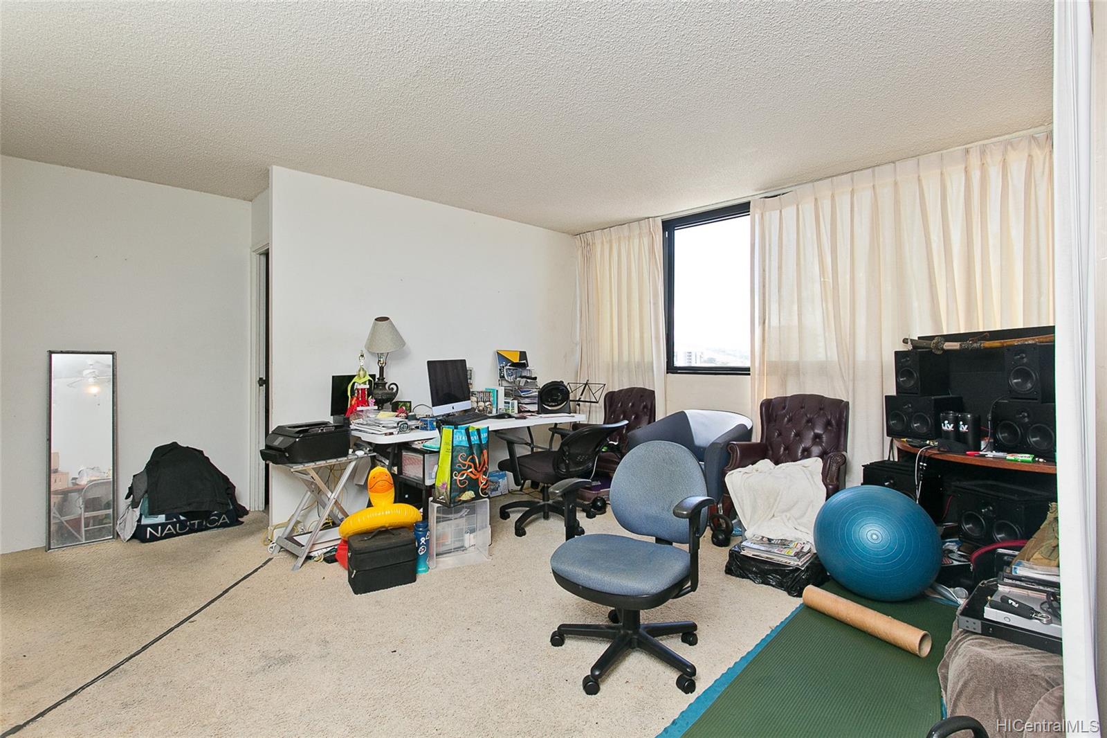 1571 Piikoi Street #1602, Honolulu, HI 96822