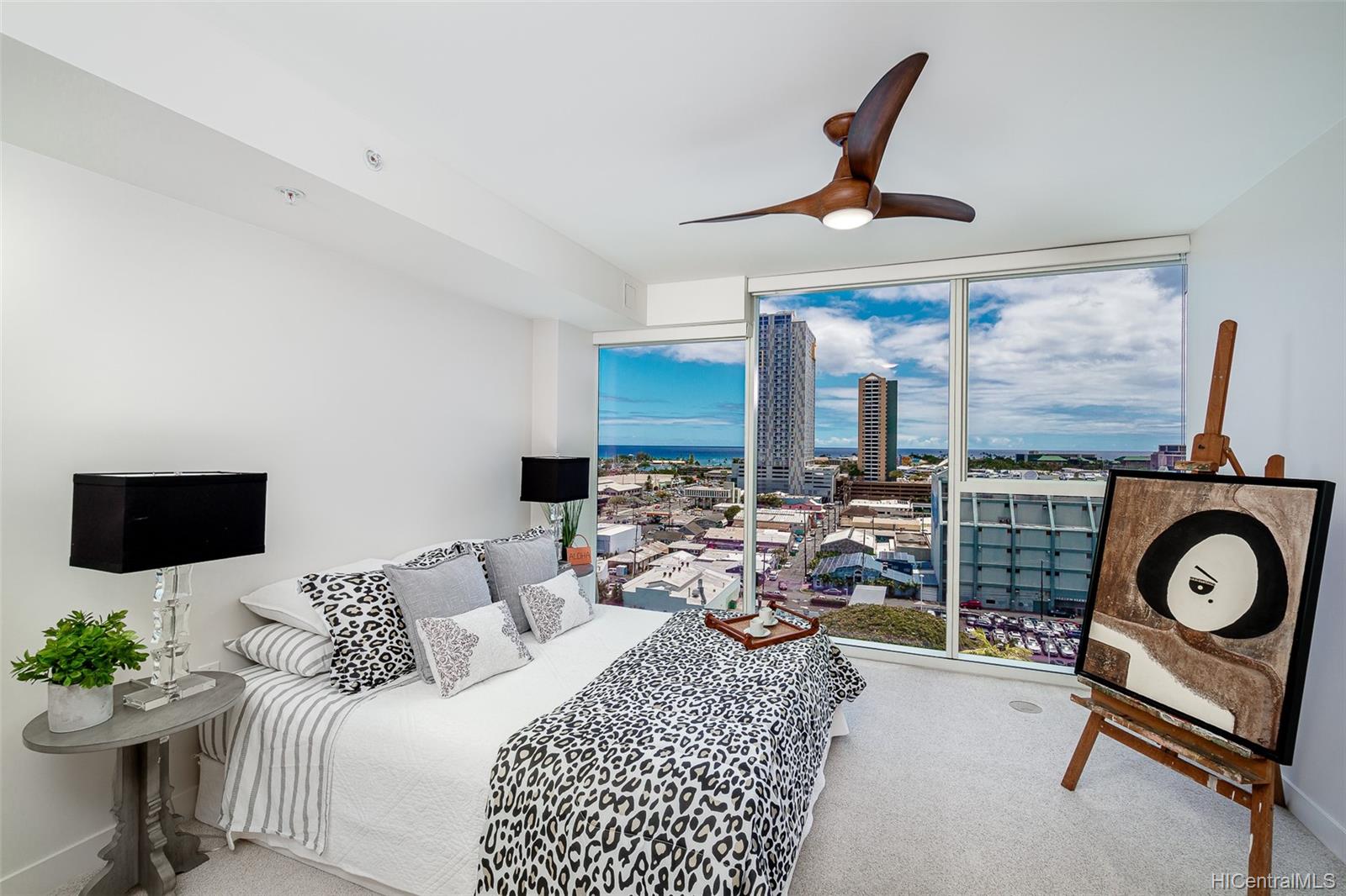 888 Kapiolani Boulevard #1209, Honolulu, HI 96813