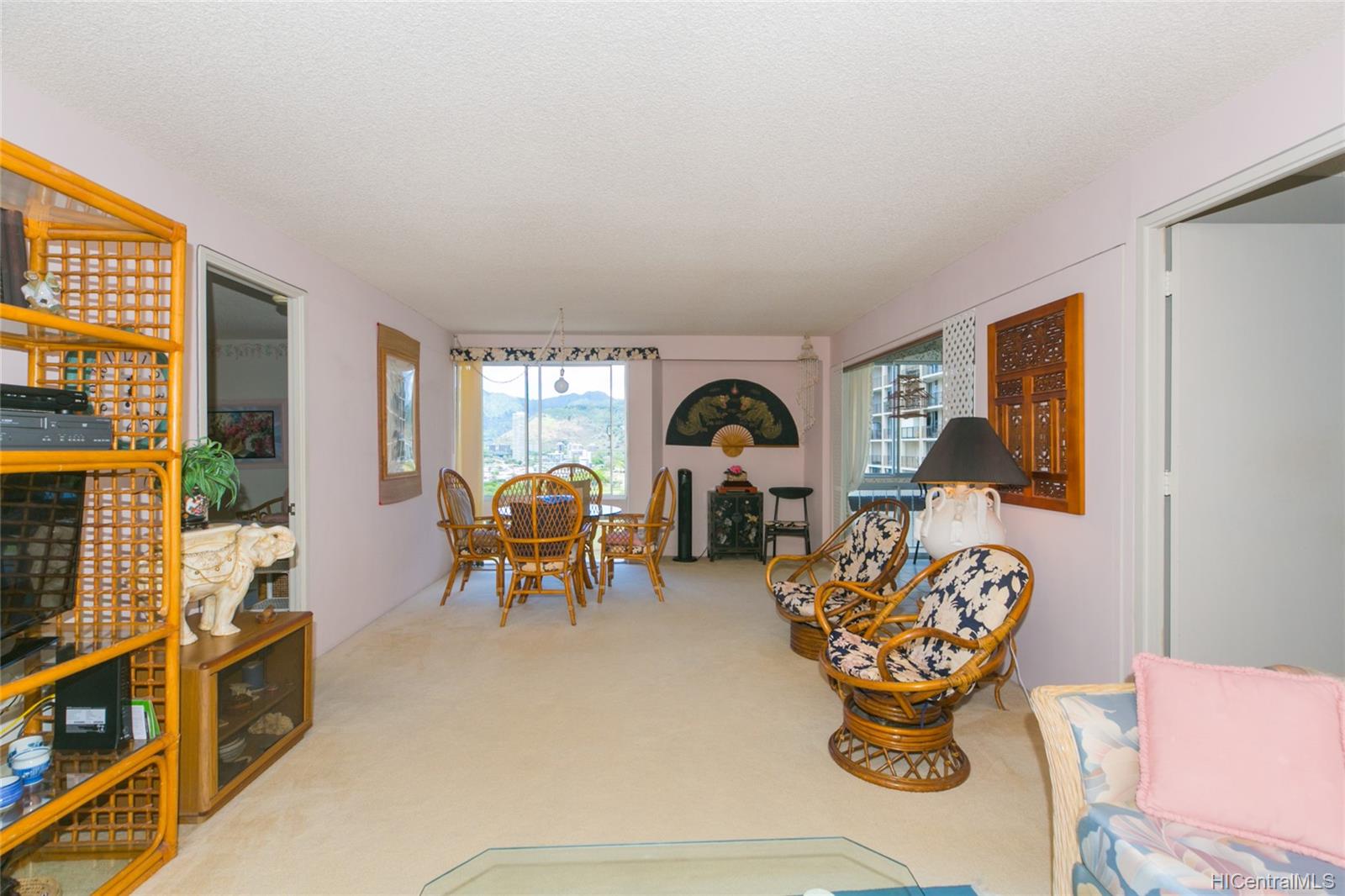 431 Nahua Street #1602, Honolulu, HI 96815