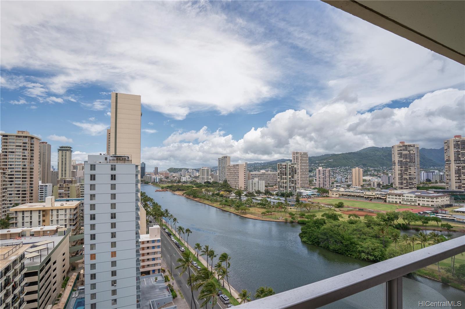 445 Seaside Avenue #1902, Honolulu, HI 96815