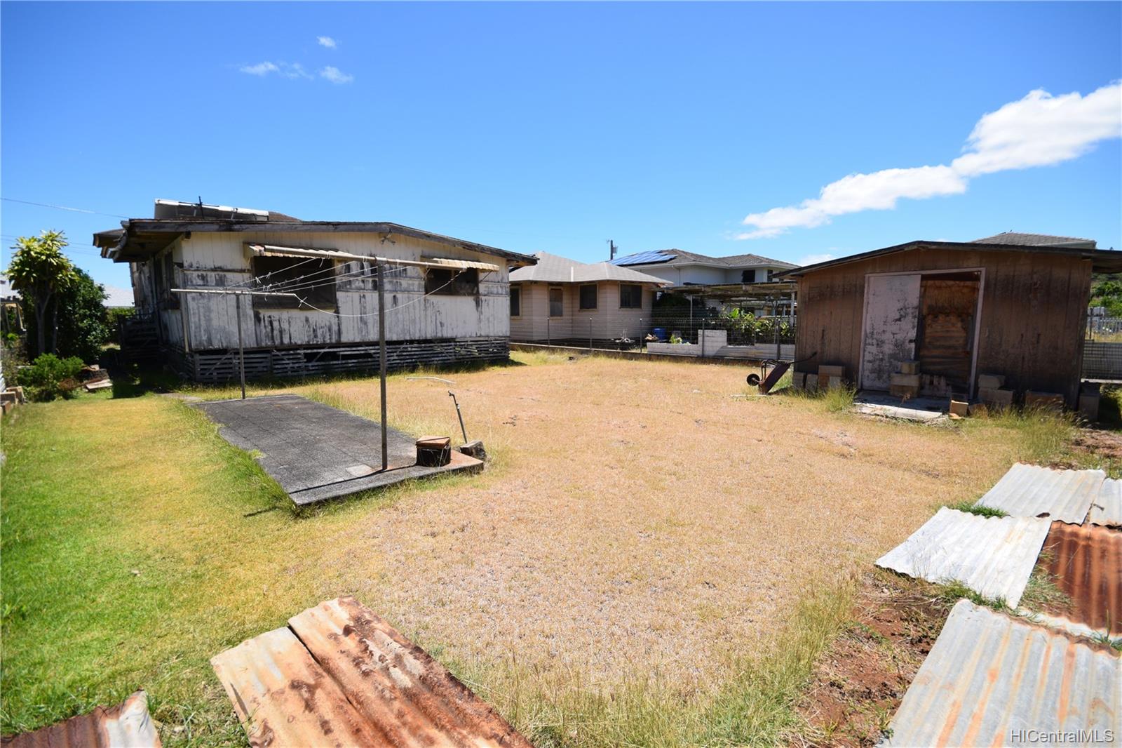 3434 Kaau Street Honolulu, HI 96816