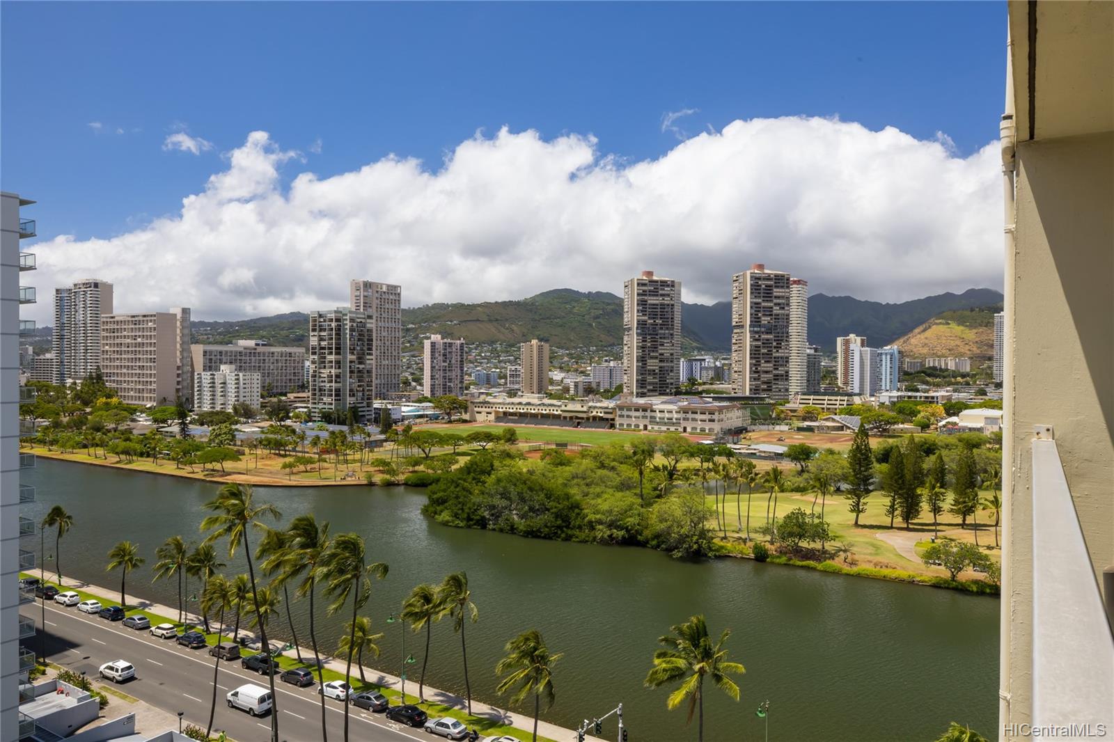 445 Seaside Avenue #1514, Honolulu, HI 96815