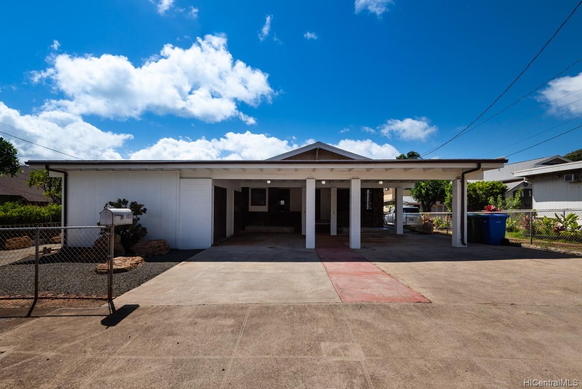 1011 14th Avenue Honolulu, HI 96816