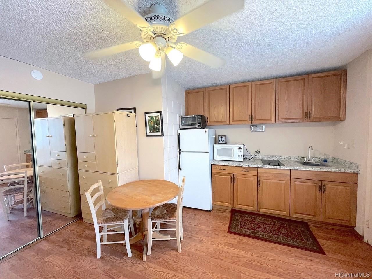 249 Kapili Street #503, Honolulu, HI 96815