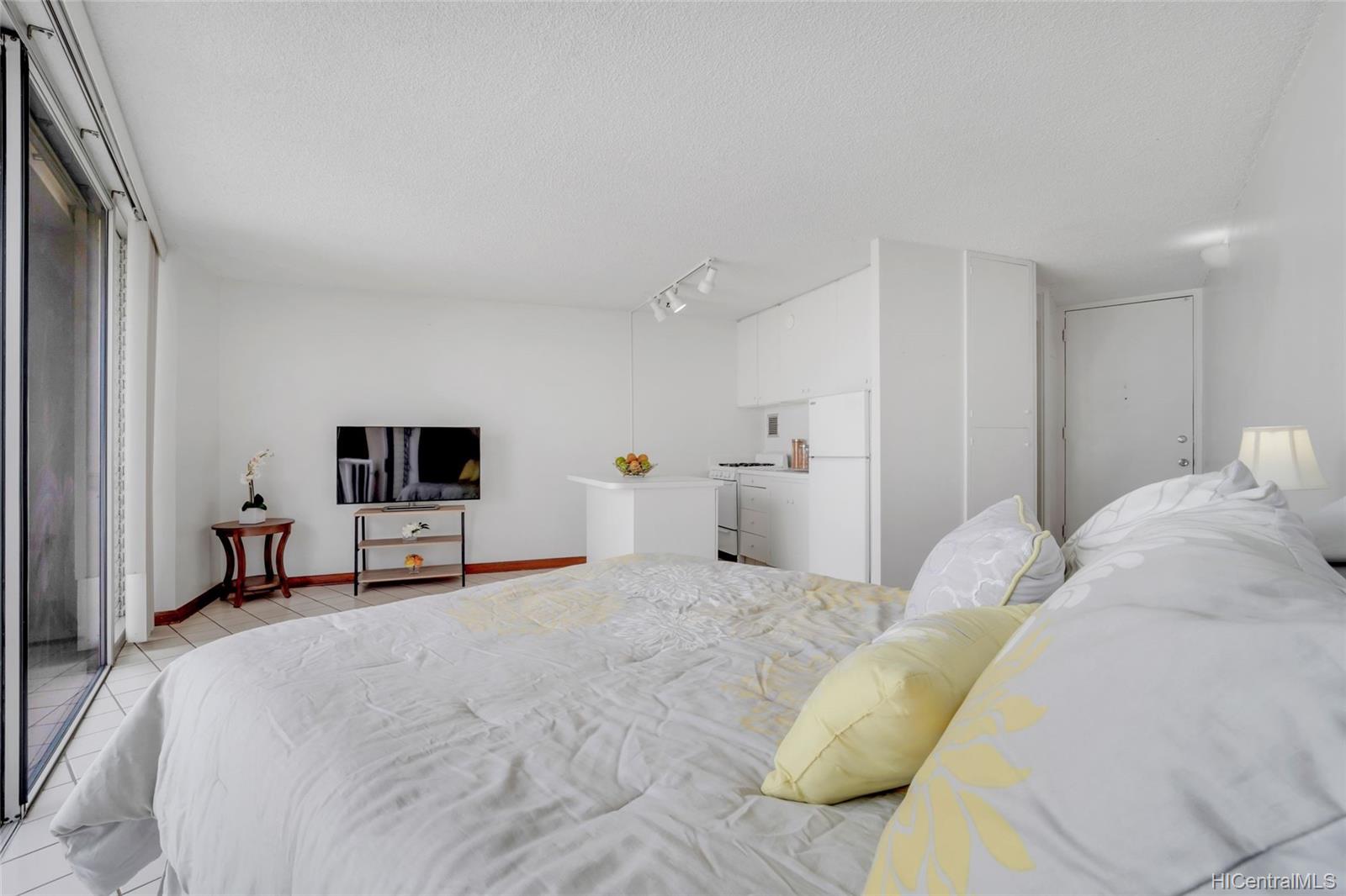 750 Amana Street #501, Honolulu, HI 96814