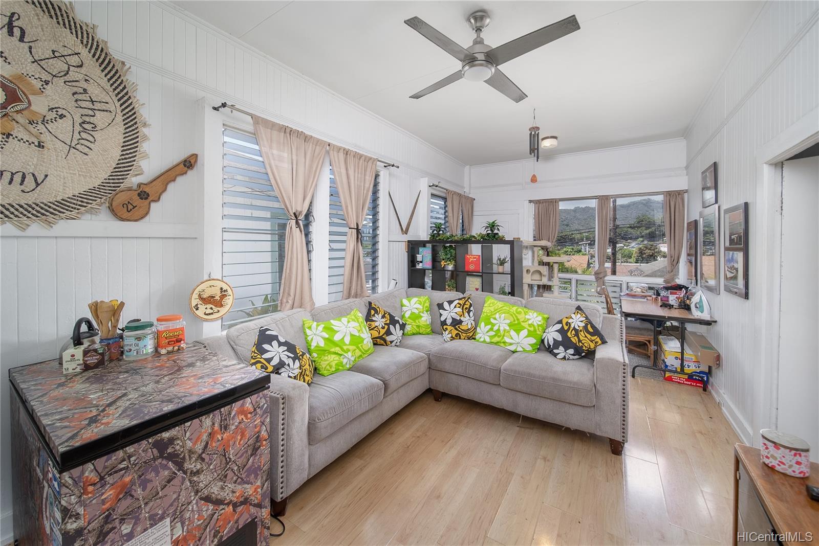 227 Auwaiolimu Street Honolulu, HI 96813