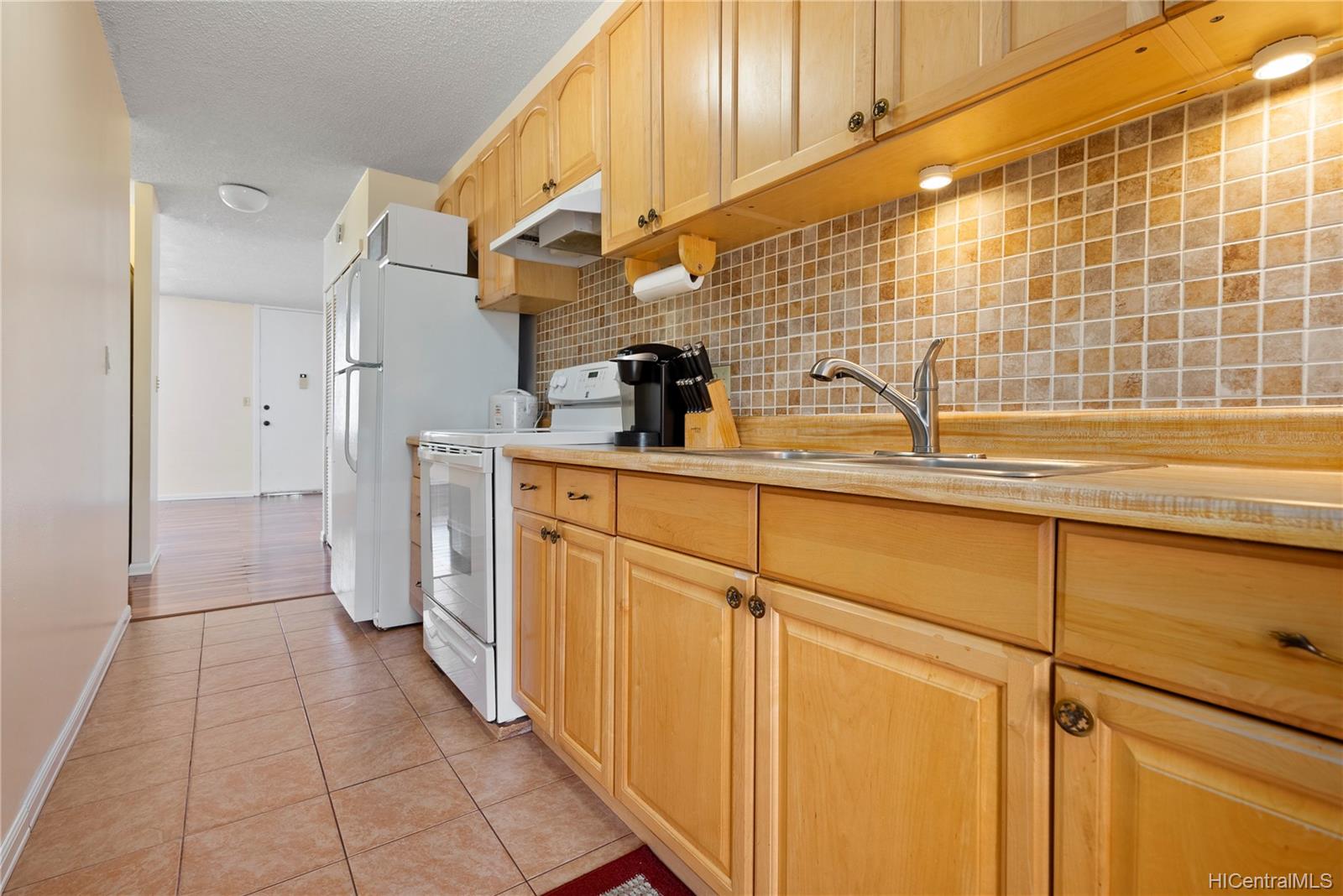 1650 Piikoi Street #604, Honolulu, HI 96822