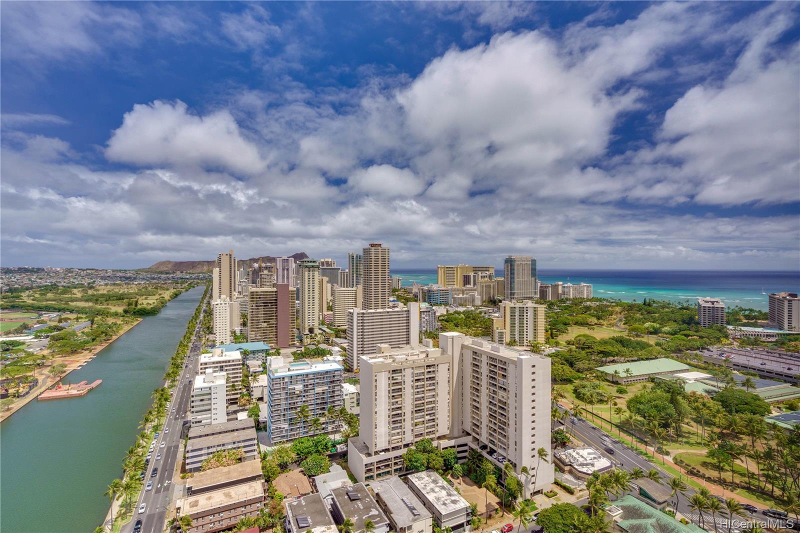 444 Niu Street #3705, Honolulu, HI 96815