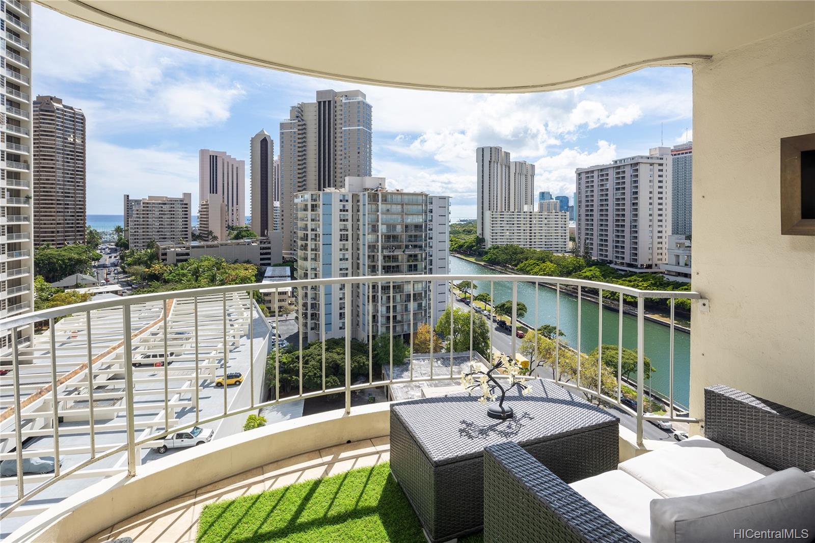 1717 Ala Wai Boulevard #1407, Honolulu, HI 96815