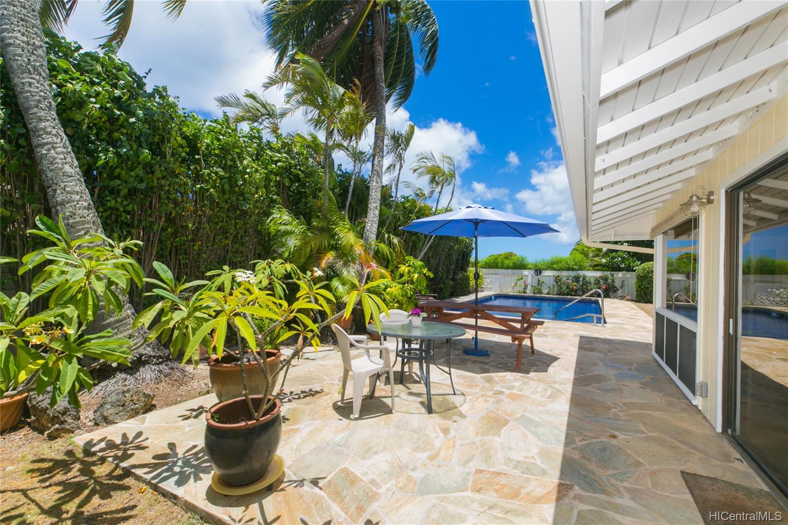 262 Panio Street Honolulu, HI 96821