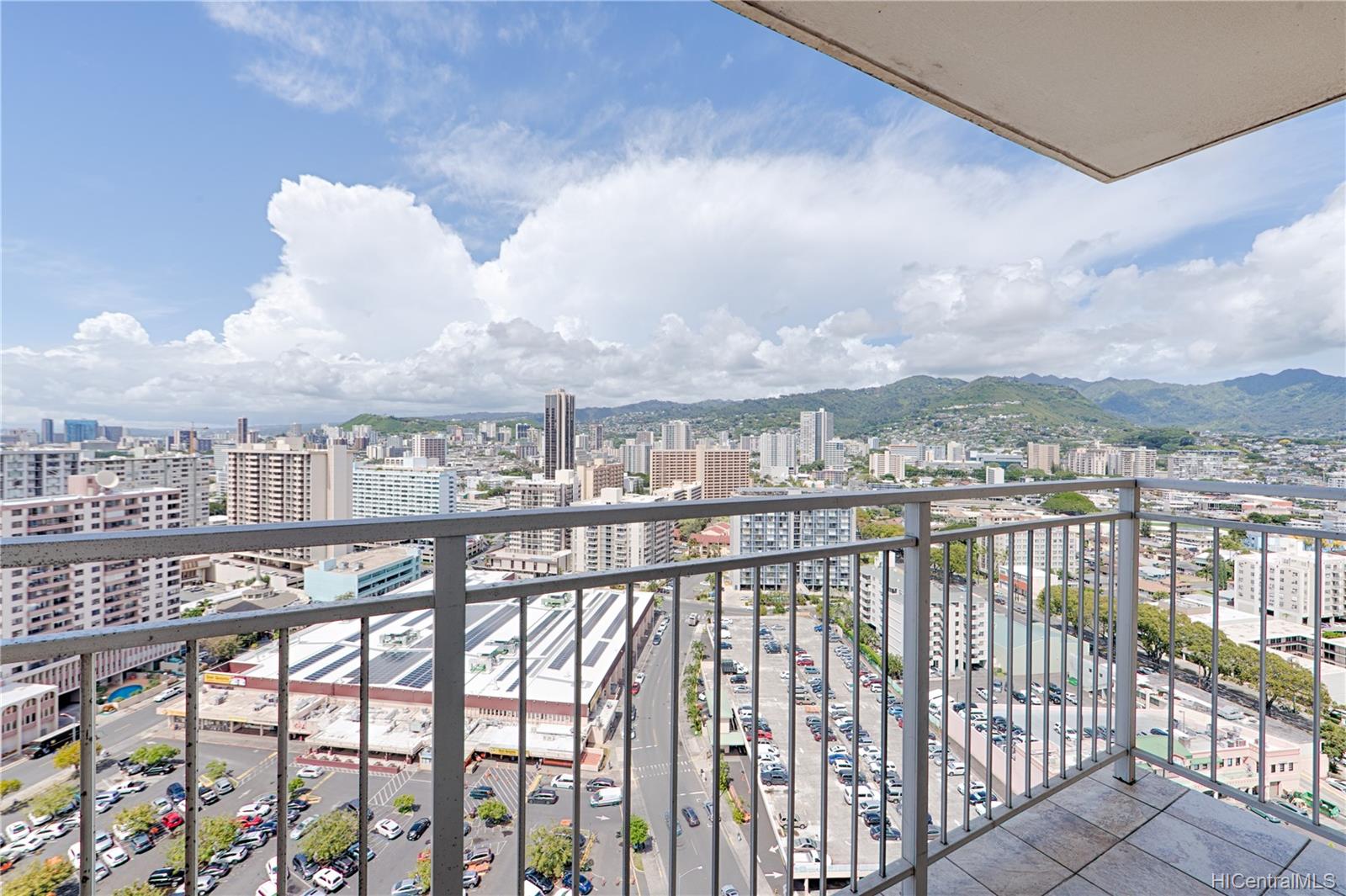 1655 Makaloa Street #2502, Honolulu, HI 96814