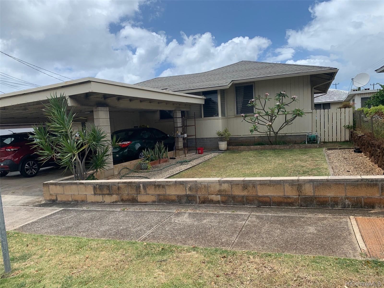 1260 Ainakoa Avenue Honolulu, HI 96821