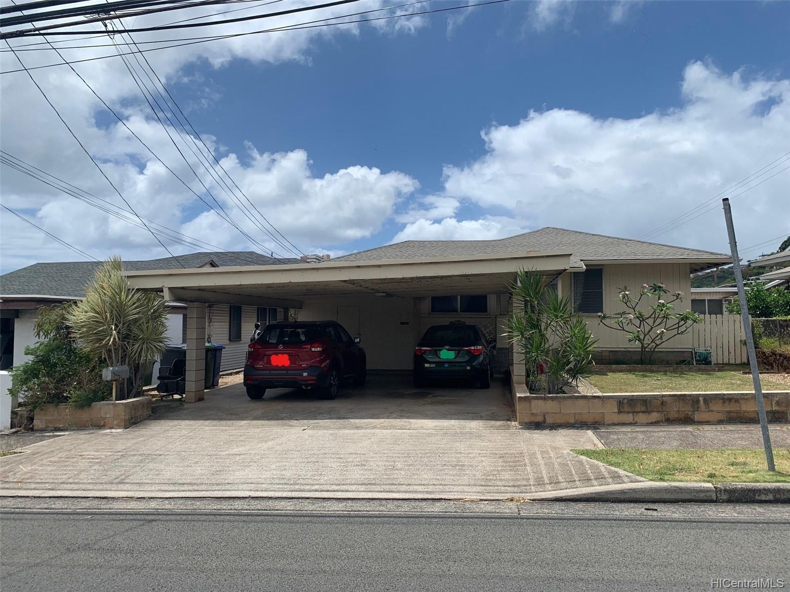 1260 Ainakoa Avenue Honolulu, HI 96821