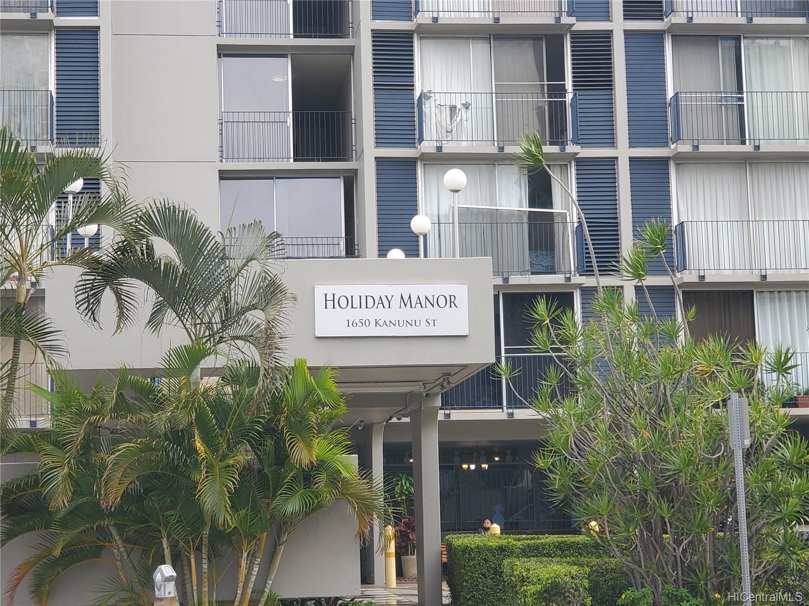 Holiday Manor 1650 Kanunu Street #1311, Honolulu, HI 96814