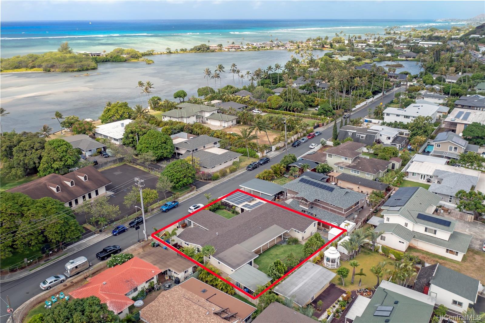 6086 Summer Street Honolulu, HI 96821