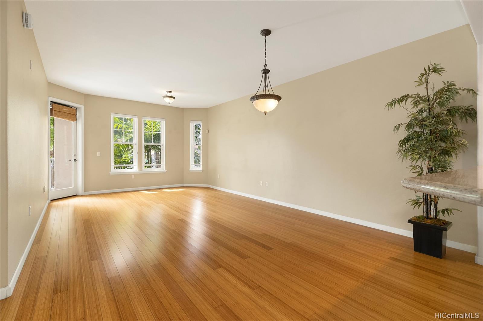 520 Lunalilo Home Road #7125, Honolulu, HI 96825