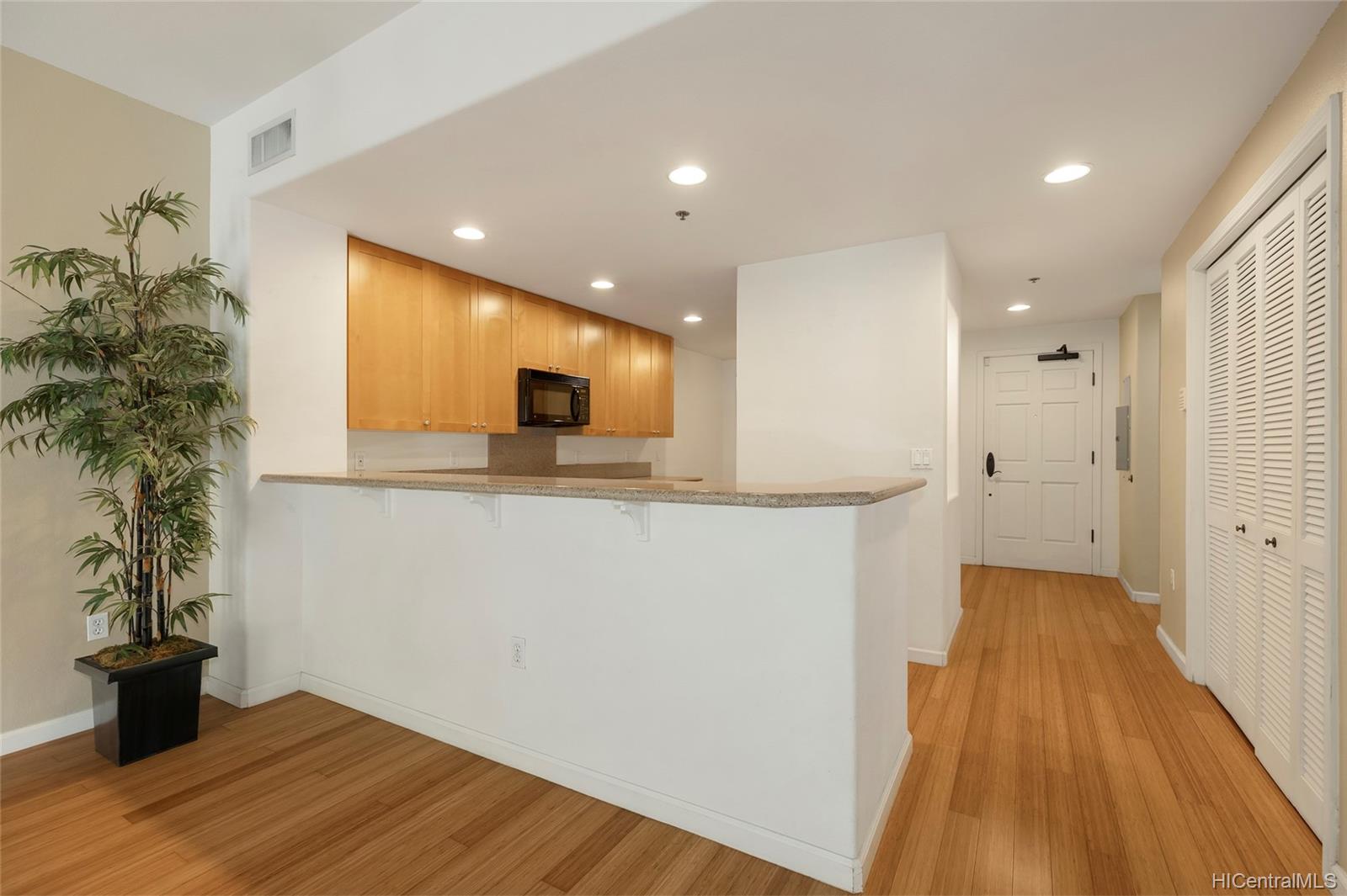 520 Lunalilo Home Road #7125, Honolulu, HI 96825
