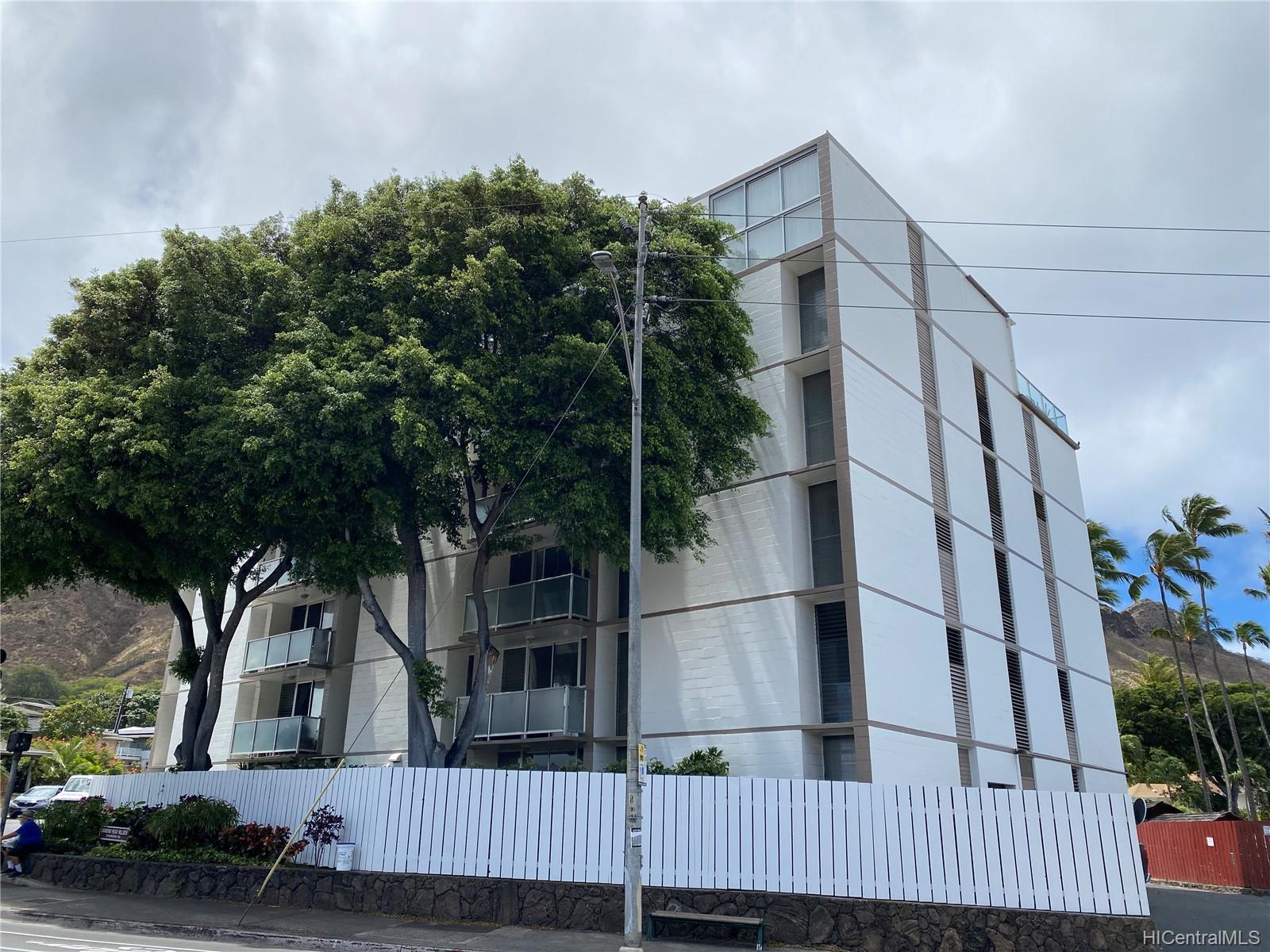 3151 Monsarrat Avenue #102, Honolulu, HI 96815