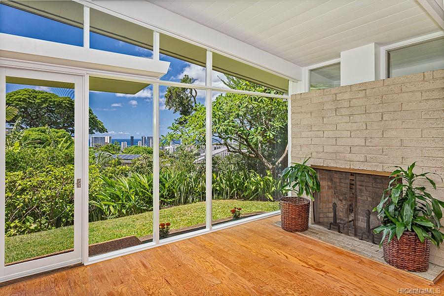 2412 Makiki Hts Drive Honolulu, HI 96822