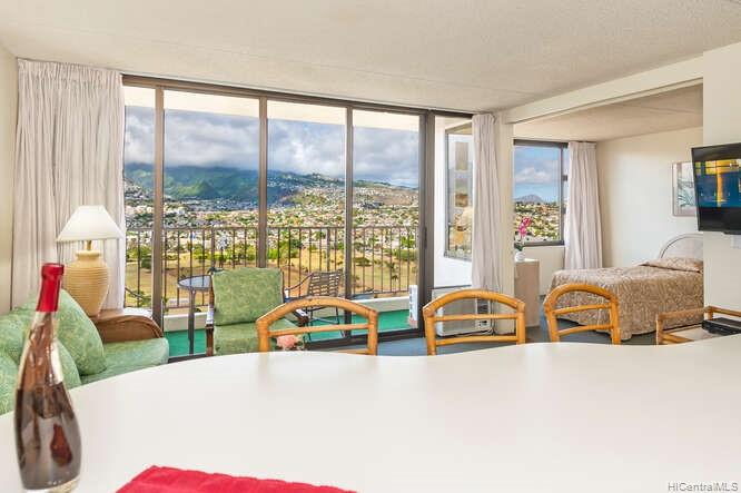 201 Ohua Avenue #3007-2, Honolulu, HI 96815