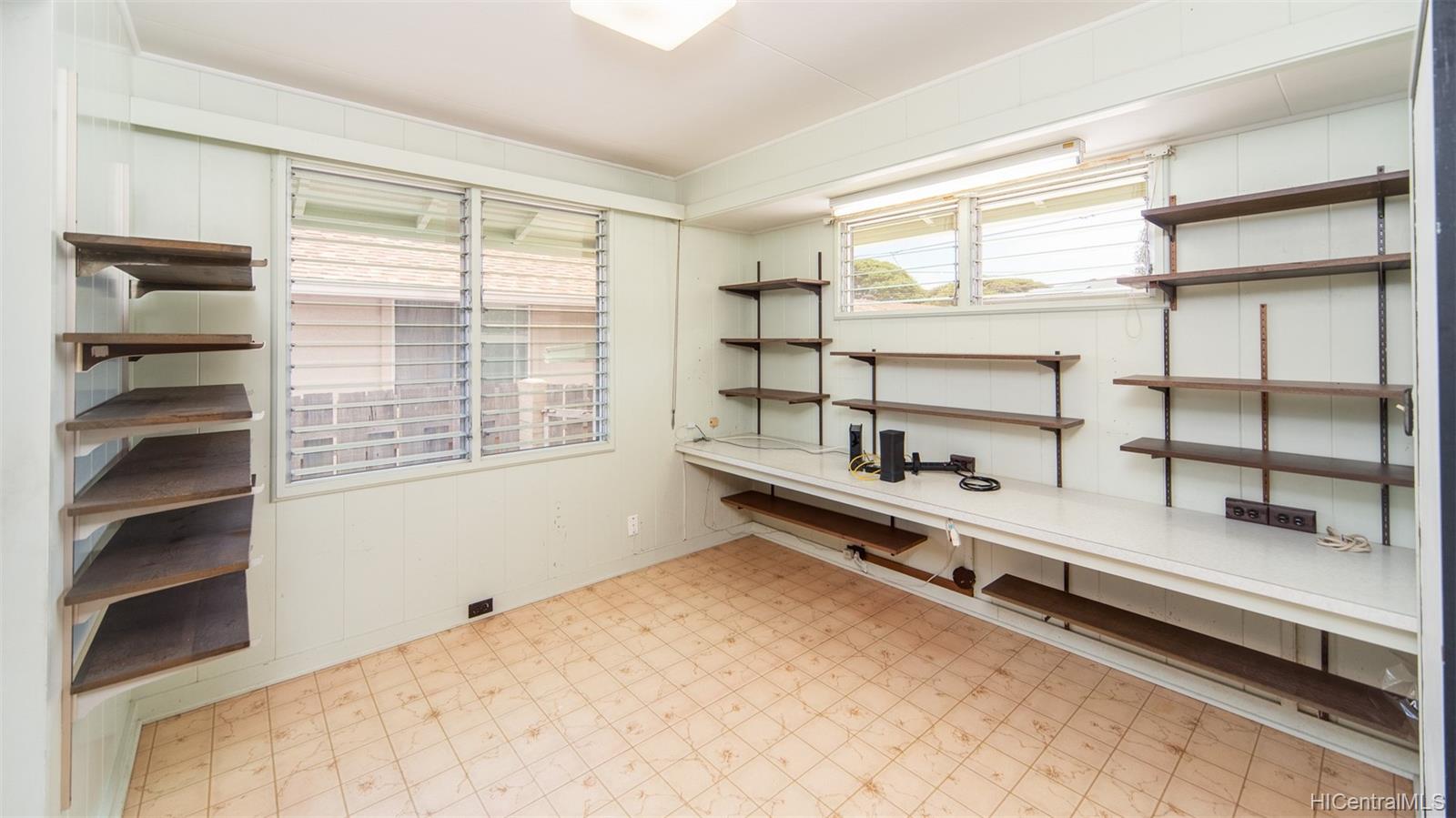 5332 Keikilani Circle Honolulu, HI 96821