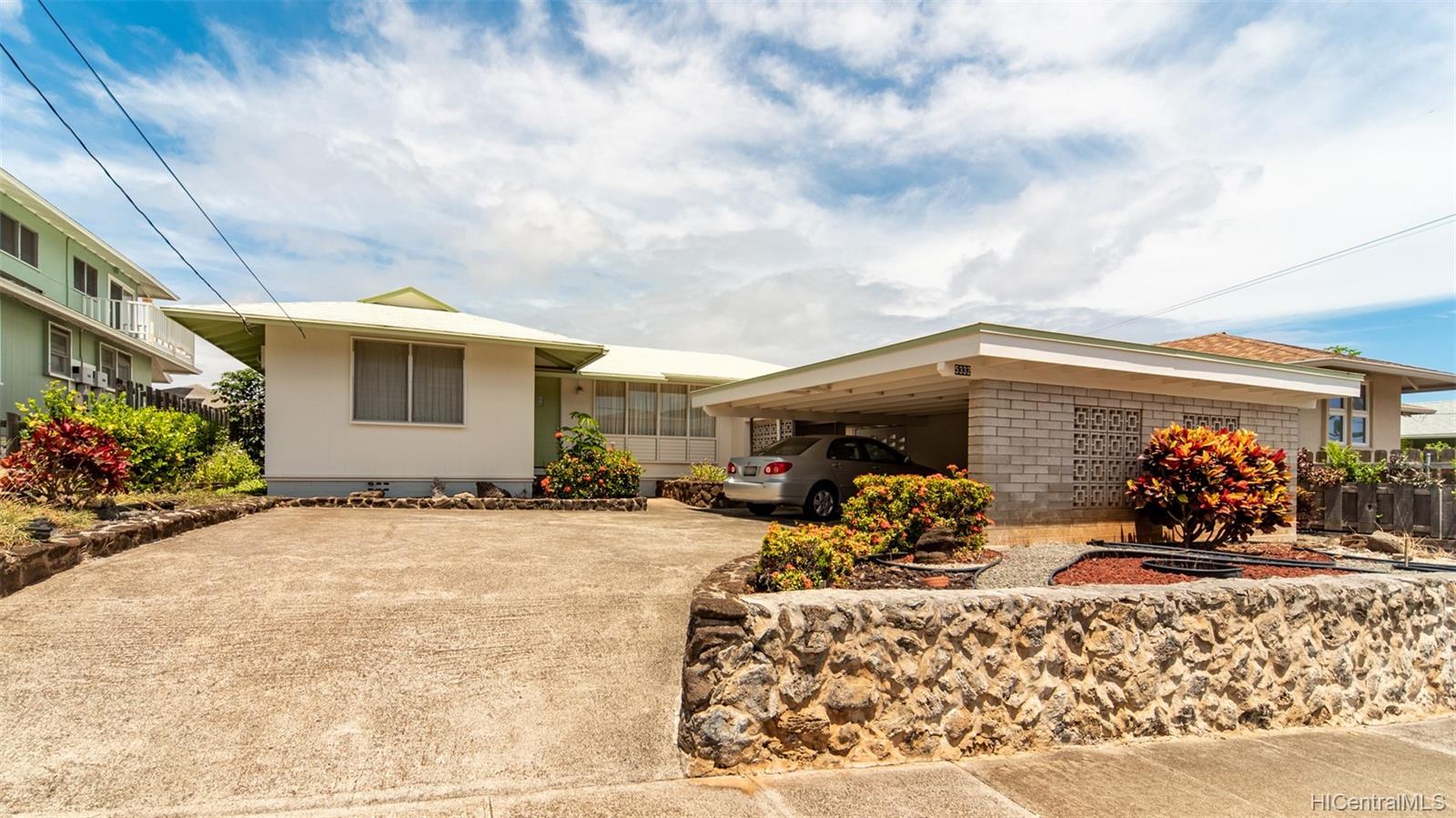 5332 Keikilani Circle Honolulu, HI 96821