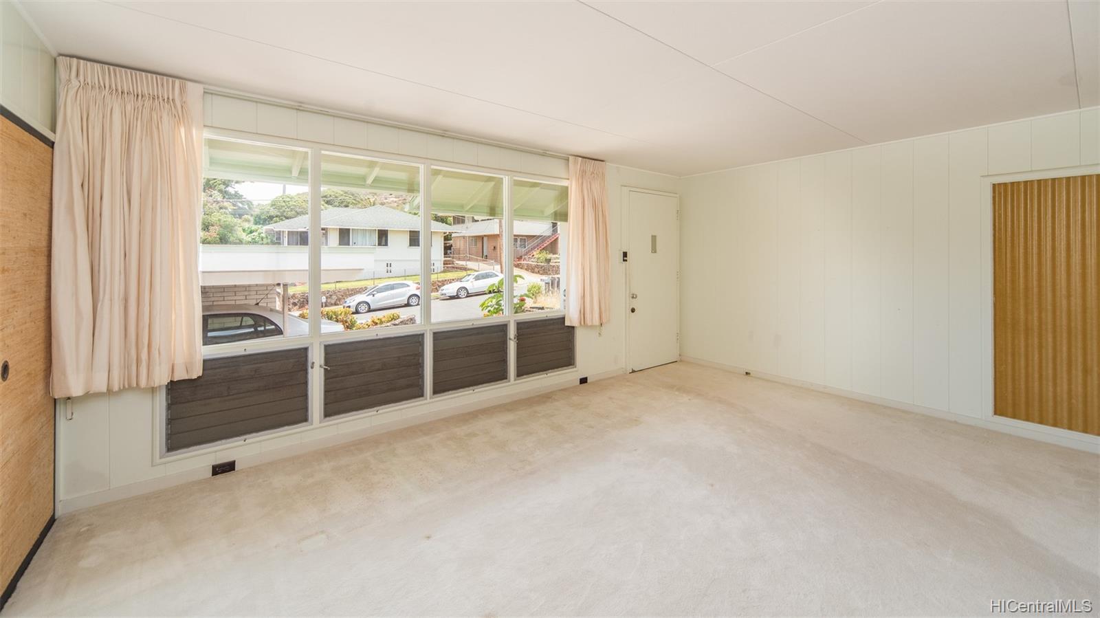 5332 Keikilani Circle Honolulu, HI 96821