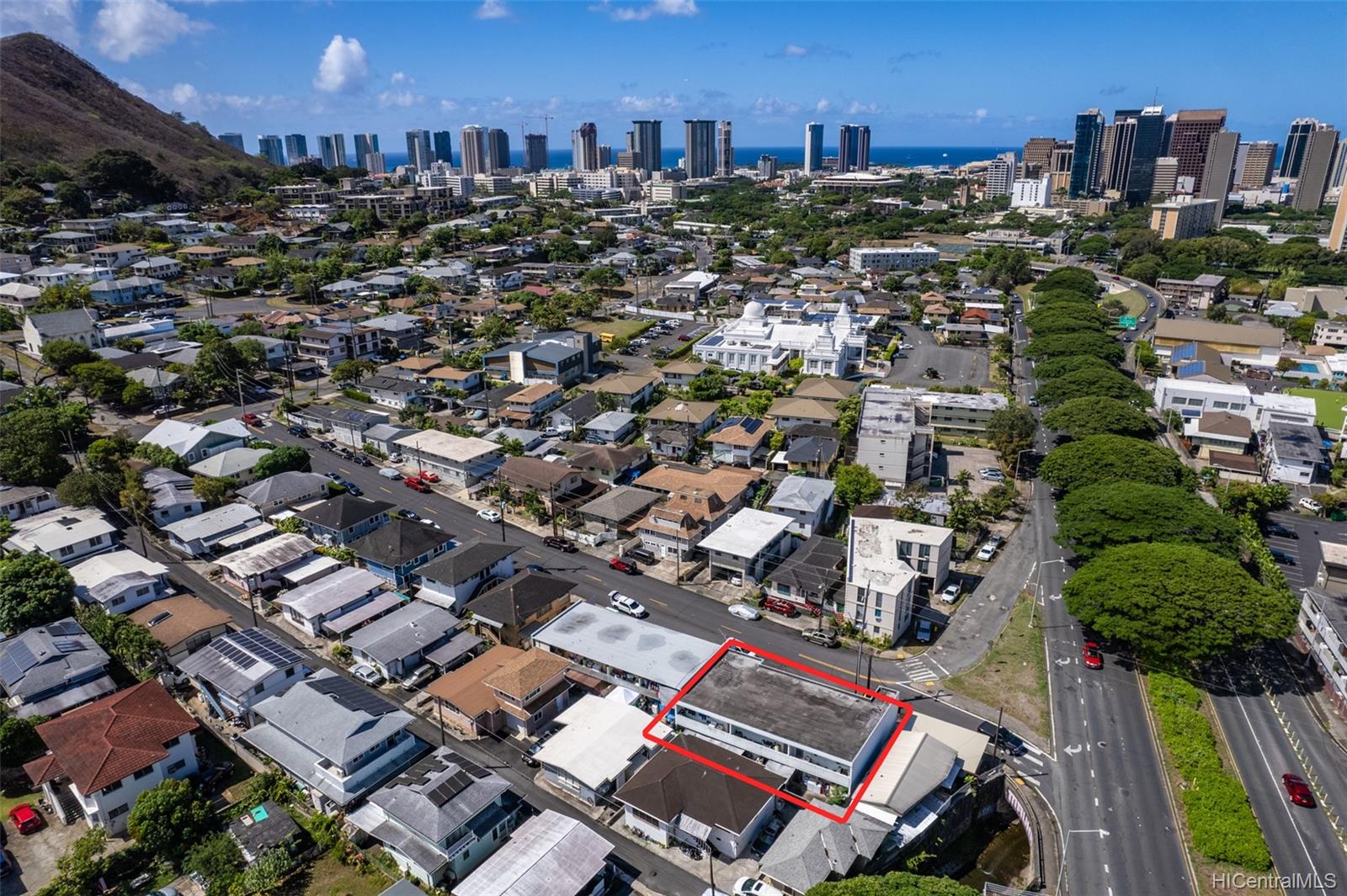 106 Kuakini Street Honolulu, HI 96813