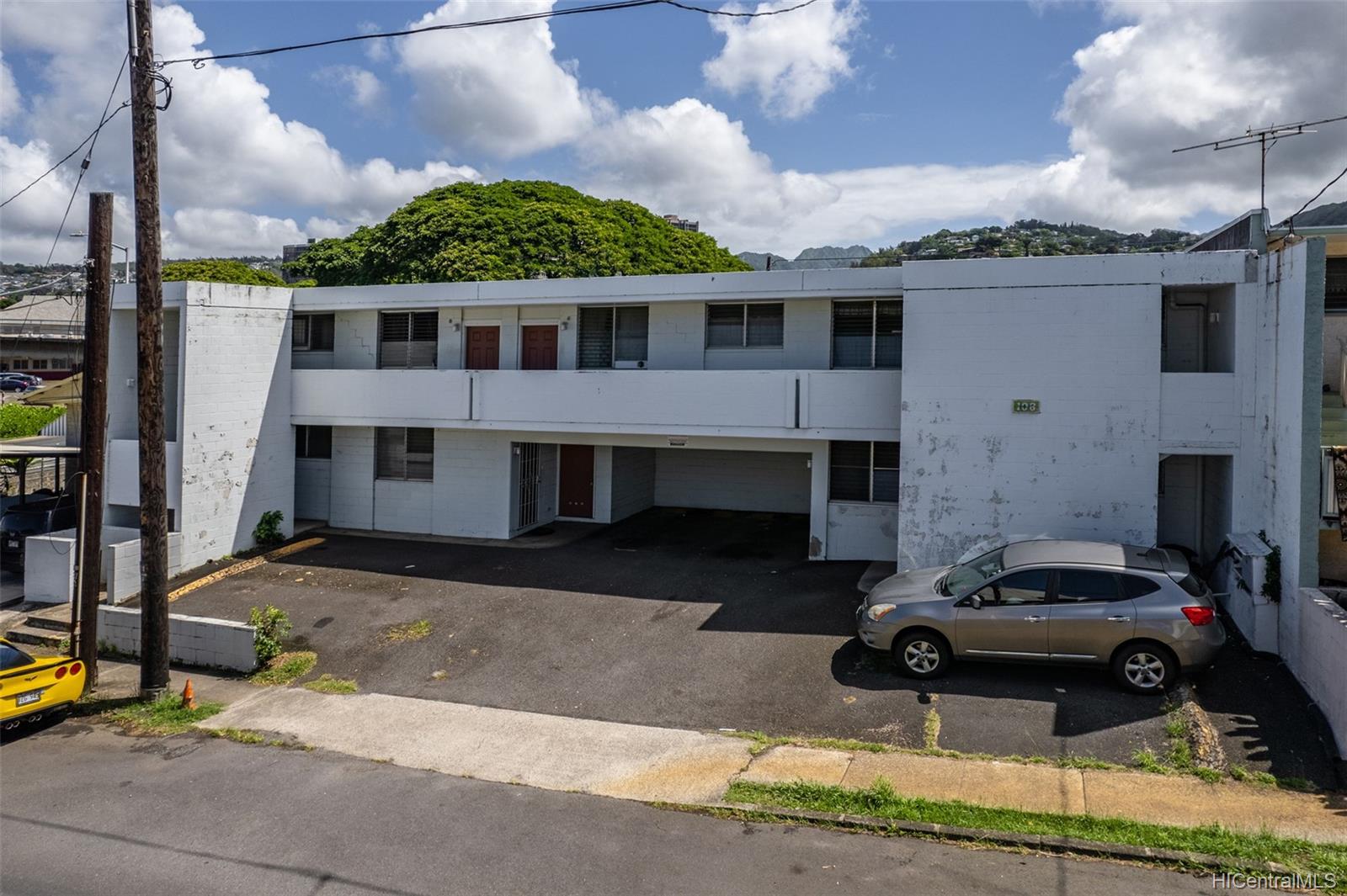 106 Kuakini Street Honolulu, HI 96813