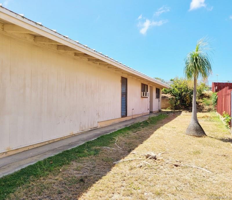 529 Kapaia Street Honolulu, HI 96825