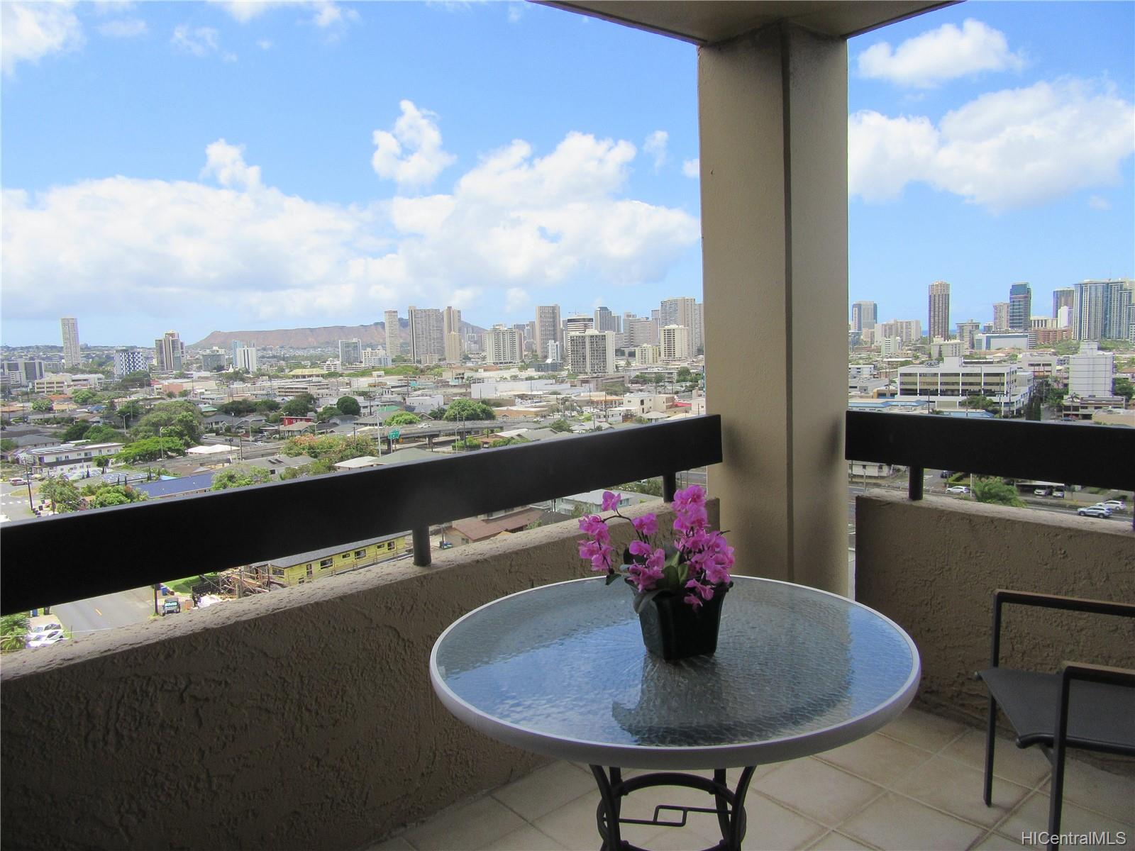 1505 Alexander Street #1103, Honolulu, HI 96822