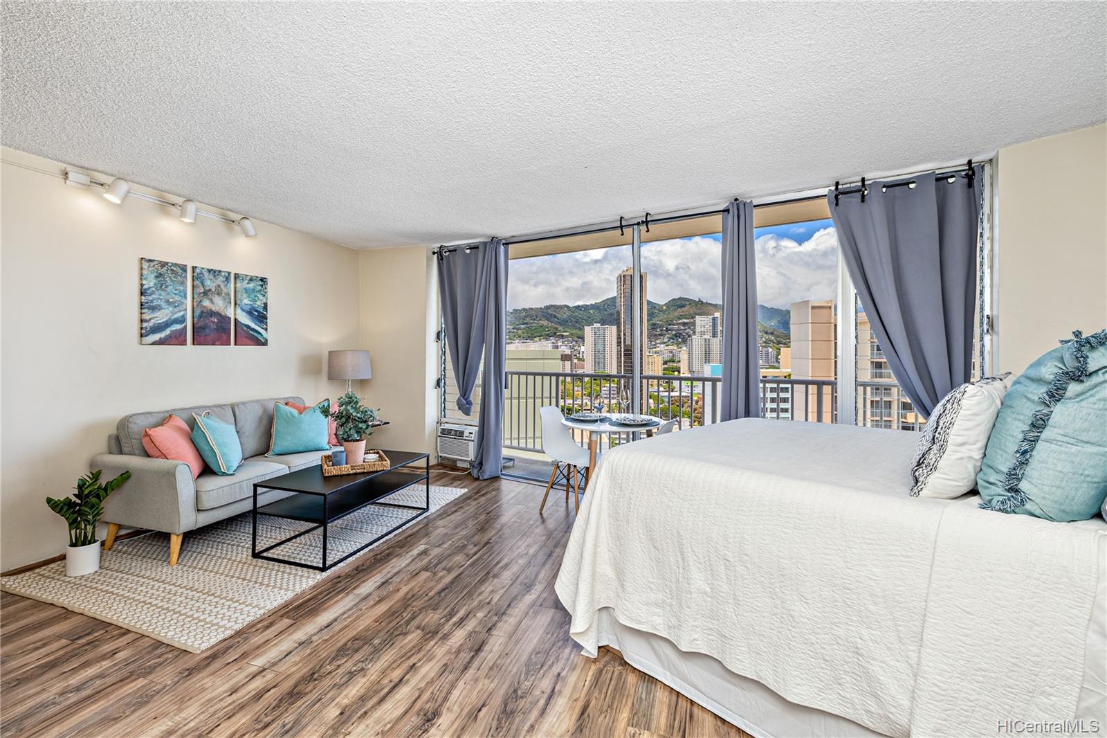 750 Amana Street #2005, Honolulu, HI 96814