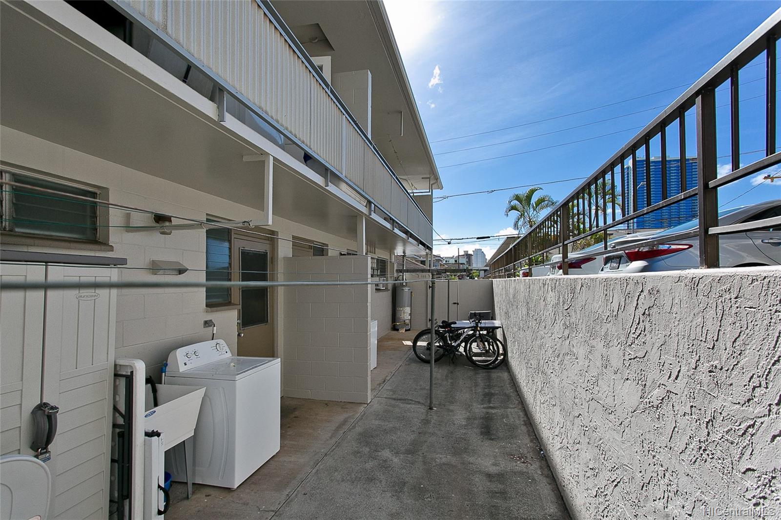 730 Alder Street Honolulu, HI 96814